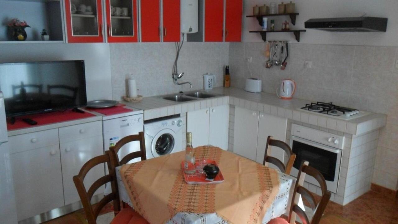 Apartment Ralje Сали Екстер'єр фото